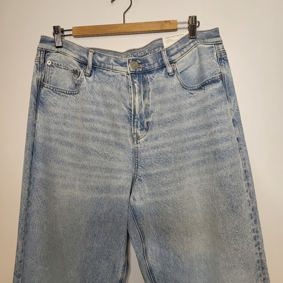 American Eagle 90s Straight  Comfort Stretch Waistband Blue Jeans Size 16/33W - Picture 5 of 15